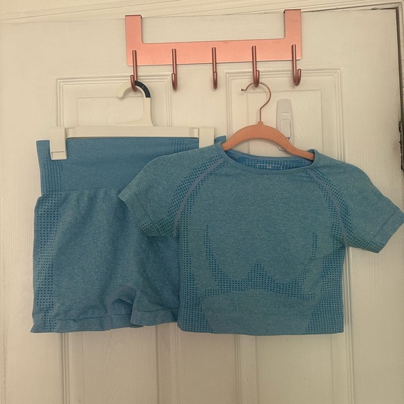 Workout sets - Picture 2 of 2